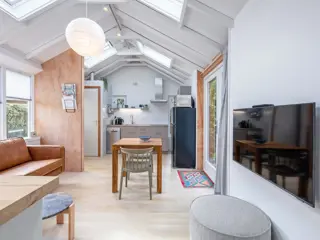 Vrijstaand vakantiehuis vlakbij bos duinen en zee