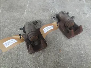 Volkswagen New Beetle 2.0 2003 Remklauwen