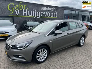 Opel Astra Sports Tourer 1.6 CDTI Business+