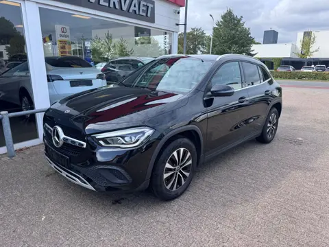 Mercedes-Benz GLA-klasse 180 Business Solution