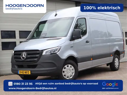 Mercedes-Benz eSprinter 314 56 kWh L2H2 RWD - New Model - LED - Winter pakket