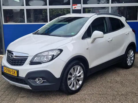 Opel Mokka 1.6 Cosmo / Trekhaak / Leder / Navigatie / Stoel-stuurverwarming / Cruise control / Camer