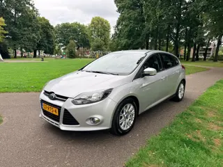 Ford Focus 1.6 EcoBoost Titanium Mooie auto! Nieuwe apk