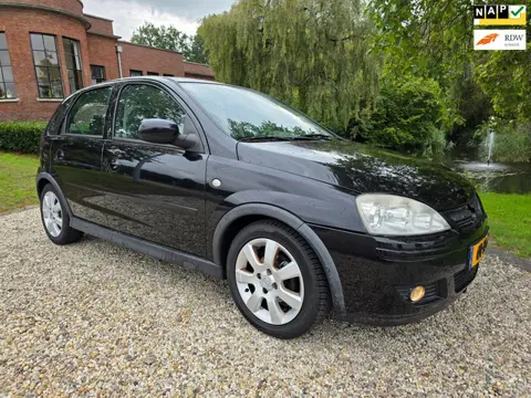 Opel Corsa 1.2-16V Silverline *apk:09-2027*