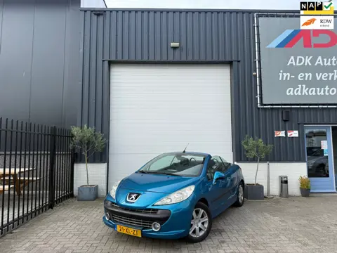 Peugeot 207 CC 1.6 VTi Première TREKHAAK/AIRCO/CRUISE/PDC/NIEUWE APK