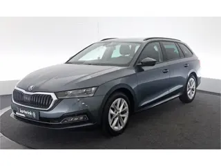 Škoda Octavia Combi 1.5 TSI First Edition Stoelverwarming, Trekhaak
