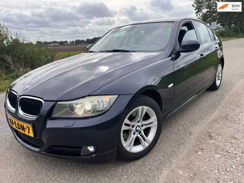 BMW 3-serie 316i Business Line / 2010 met apk