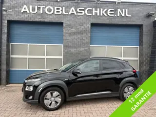 Hyundai KONA EV Premium 64 kWh, navi, cruise, camera, climate