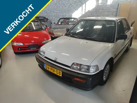 Honda Civic 1.5i SEDAN | Comp. onderhoud | COLLECTORSITEM | + GARANTIE! |