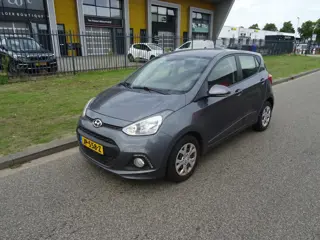 Hyundai I10 1.0i i-Motion Premium