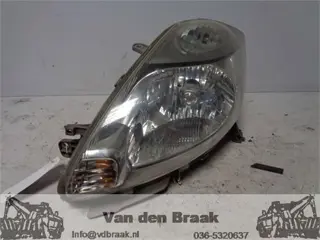 Daihatsu Sirion 2005-2013 Koplamp links electrisch verstelbaar