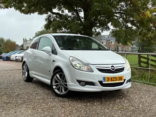 Opel Corsa 1.3 CDTi | OPC-Line + Navi + Cruise + Clima Nu € 1.450,-!!!