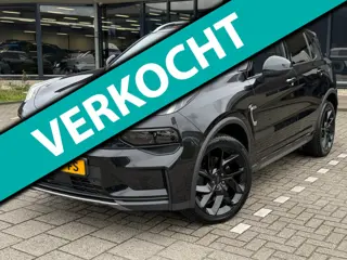 Lynk & Co 01 1.5 Black Edition / Zwarte Hemel / 360° Camera Pano / ACC