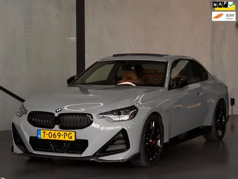 BMW 2-serie Coupé M240i, M+Seats, Opendak, ACC, HarmanKardon, Shadowline koplampen, Adaptive M onder