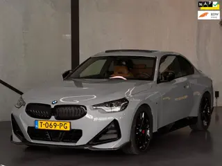 BMW 2-serie Coupé M240i, M+Seats, Opendak, ACC, HarmanKardon, Shadowline koplampen, Adaptive M onder