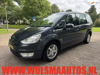 Ford Galaxy 2.0-16V Ghia