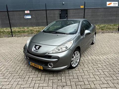 Peugeot 207 CC 1.6 VTi PREMIUM *LEDER-AIRCO-155.000KM*