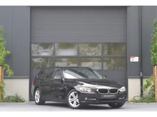 BMW 3 Serie Touring 316i Sportline Cruise Control | Stoelverwarming | Bluetooth | Trekhaak