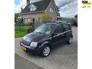 Fiat Panda 1.2 BlackStar Zeldzaam,Airco,Pano,Suède,Pdc,Nap!