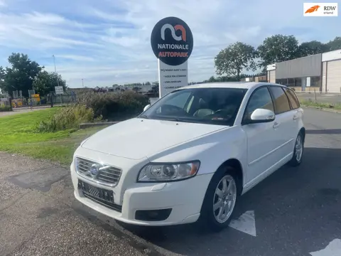 Volvo V50 1.6 D2 Kinetic | 2011 | Diesel | KM ORGINEEL |EXPORT & HANDEL