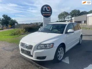Volvo V50 1.6 D2 Kinetic | 2011 | Diesel | KM ORGINEEL |EXPORT & HANDEL