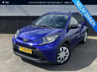 Toyota Aygo X 1.0 VVT-i S-CVT Play Lage KM stand, achteruitrij camera, parkeersensoren, navigatie Ap