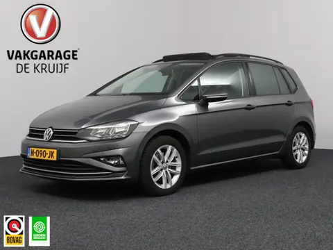 Volkswagen Golf Sportsvan 1.5 TSI ACT Highline | Panoramadak | Navigatie | Trekhaak!