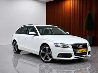 Audi A4 Avant 1.8 TFSI Sport (STOELVERWARMING, PARKEERSENSOREN, MULTIMEDIA, ROTOR VELGEN, AFNEEMBARE