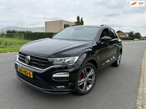 Volkswagen T-ROC 1.5 TSI VIRTUAL/APK 8-2027