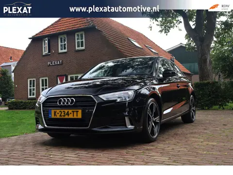 Audi A3 Limousine 1.0 TFSI Sport Edition Aut. | Full Led | Stoelverwarming | Lichtmetaal | PDC | Nav