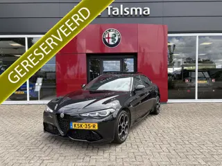 Alfa Romeo Giulia 2.0 T GME AWD Veloce | Panoramadak | 19" Velgen | Camera