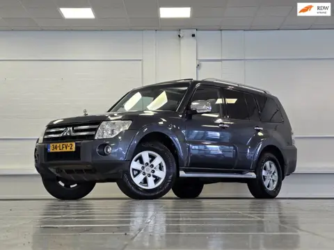 Mitsubishi Pajero 3.2 DI-D Instyle Automaat 70 Leder Trekhaak Mooi!
