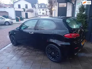 Alfa Romeo 147 1.6 T.Spark Progression nw apk bij aflevering