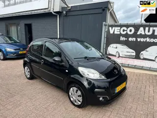Peugeot 107 1.0 Active airco led nette NL auto nap dealer onderhouden