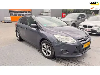 Ford Focus 1.0 EcoBoost Ambiente