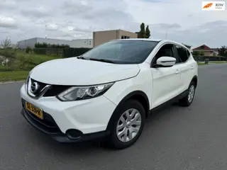 Nissan Qashqai 1.2 Visia AIRCO/APK