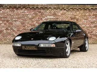 Porsche 928 GTS "Black over black" "Black over black" - Chic cool and timeless, Ordered and delivere