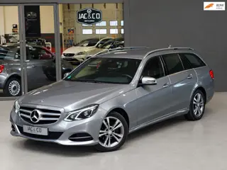 Mercedes-Benz E-klasse Estate 200 Prestige Avantgarde Carplay !