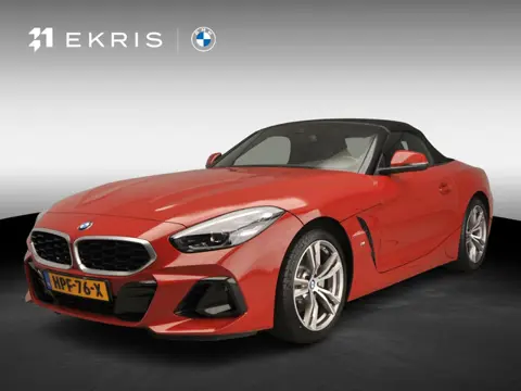 BMW Z4 Roadster sDrive20i | Handgeschakeld !! | LED | Leder | Navigatie | Windscherm | Stoelverwarmi