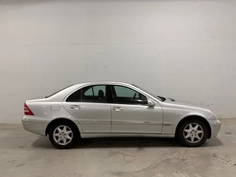 Mercedes-Benz C-klasse 180 Elegance Automaat Cruise Control Airco Trekhaak APK NAP
