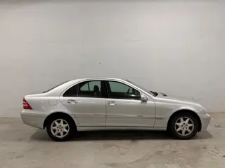 Mercedes-Benz C-klasse 180 Elegance Automaat Cruise Control Airco Trekhaak APK NAP