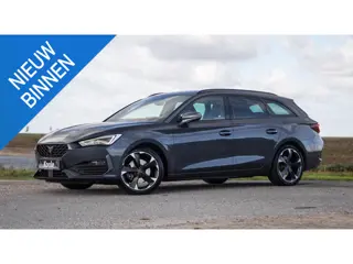 Cupra Leon 1.4i Plug-In Hybrid SPORTSTOURER / CARPLAY / CAMERA / KUIP STOELEN / PERFECT ONDERHOUDEN