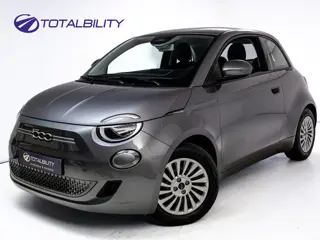 Fiat 500 42 kWh | Camera | Stoelverwarming | Apple Carplay/Android Auto | Keyless | Cruise Side-assi