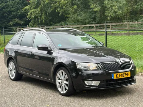 Skoda Octavia Combi 1.0 TSI Greentech Ambition Business /Automaat/Navi/Camera/