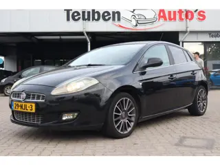 Fiat Bravo 1.4 T-Jet Dynamic | Climate control | Airco | Trekhaak | Zie foto's!