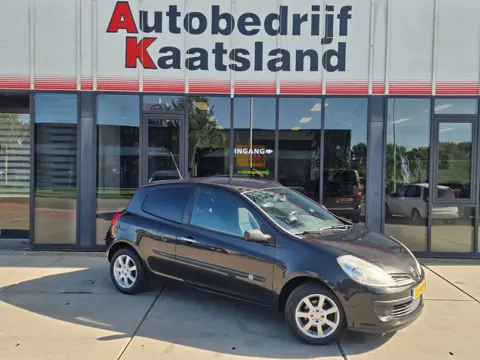 Renault Clio 1.2 TCE Business Line - Airco - Trekhaak