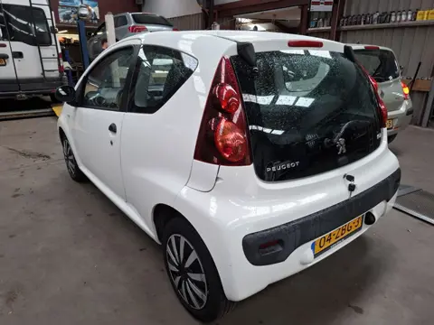 Peugeot 107 1.0 Access Accent