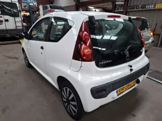 Peugeot 107 1.0 Access Accent