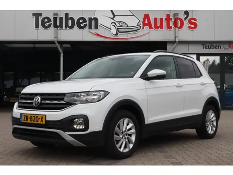 Volkswagen T-Cross 1.0 TSI Life | Cruise control adaptief | Lane assist | Dode hoek assist | Trekhaa