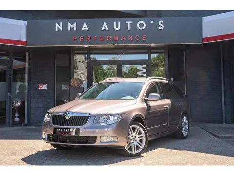 Skoda Superb Combi 1.8 TSI Ambition AUTOMAAT!, CRUISE, ELEKTRISCHE VOORSTOEL, PARKEERSENSOOR